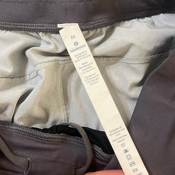 Lululemon T.H.E. Short *Linerless 7" Heathered Texture Printed Mercury Deep Coal - Picture 9 of 10